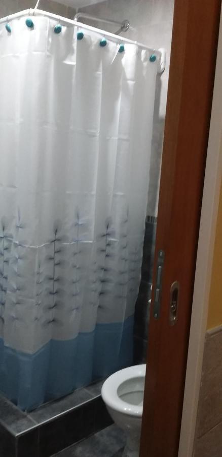 Hostel Puerta De Hierro Villa Alsina Экстерьер фото